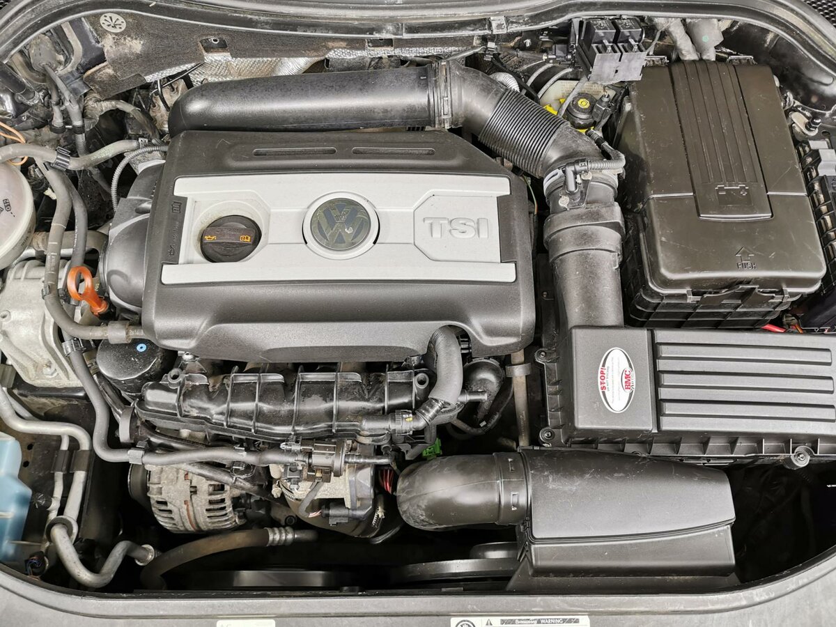 Двигатель пассат б6 1.8. Двигатель Passat cc 1.8 TSI. Volkswagen SS TSI 1.8 мотор. Мотор 1.8 TSI 152. Мотор Фольксваген Пассат 1.8 турбо.