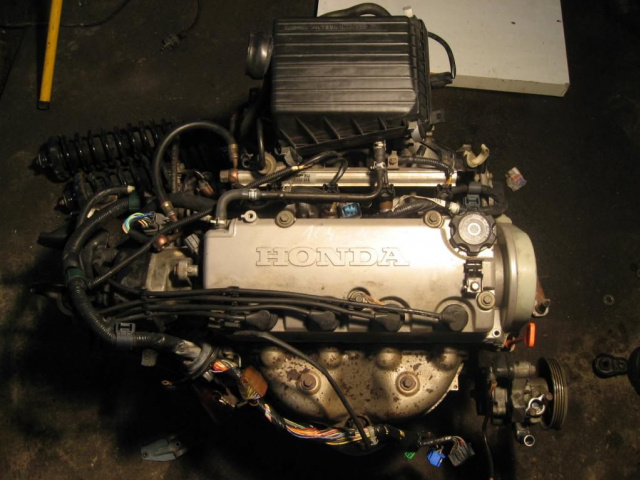 Honda civic d15z6 vtec-e старый хонд                             бортжурнал                                 про автомат калашникова и тех кто не попал. замена ремня грм на d15z6 короче