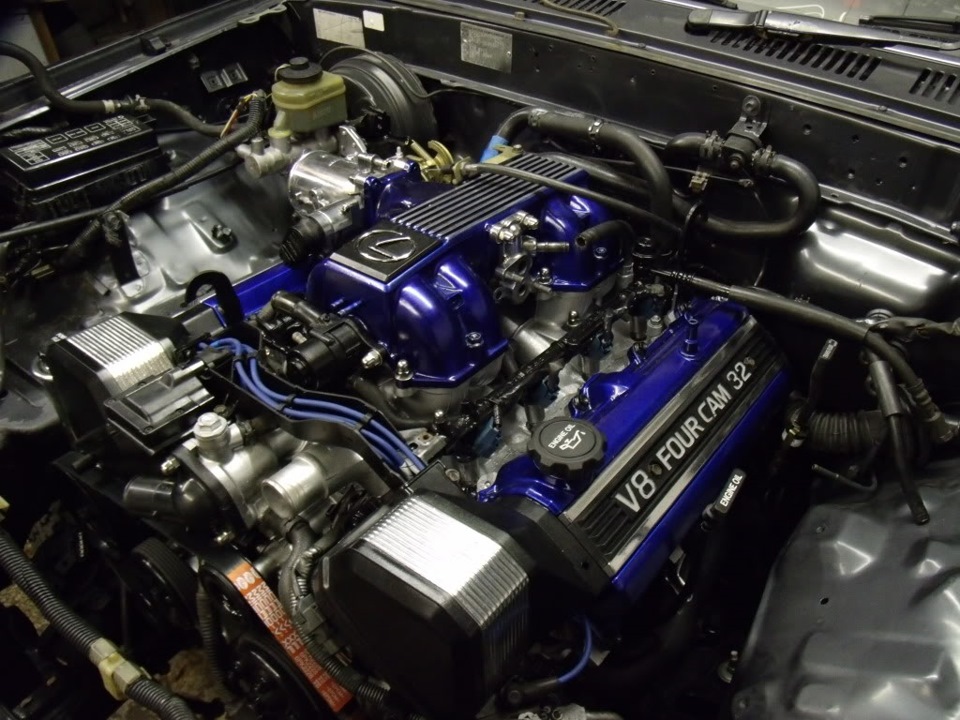 Базовой платформой для разработки модели 3UZ явился первый образец серии - четырехлитровый двигатель 1UZ-FE, созданный инженерами Toyota еще в 1989 году