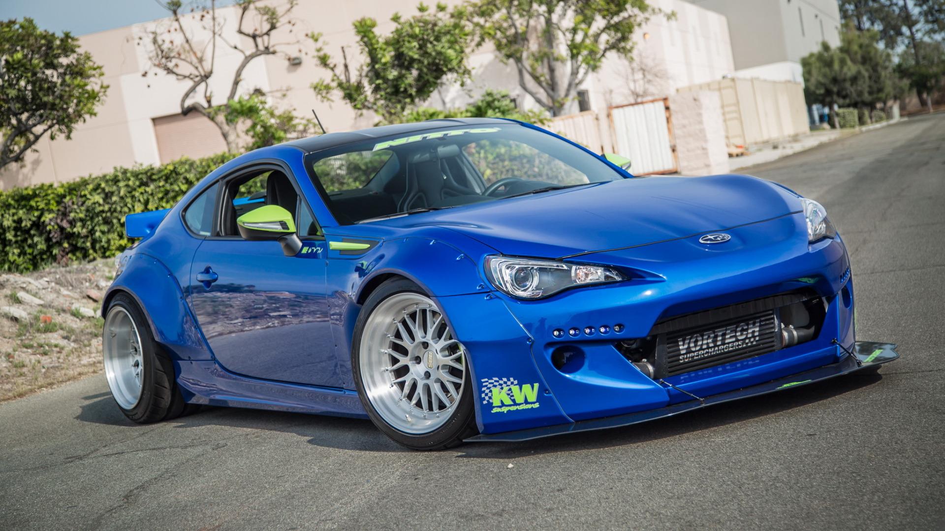 Subaru brz фото