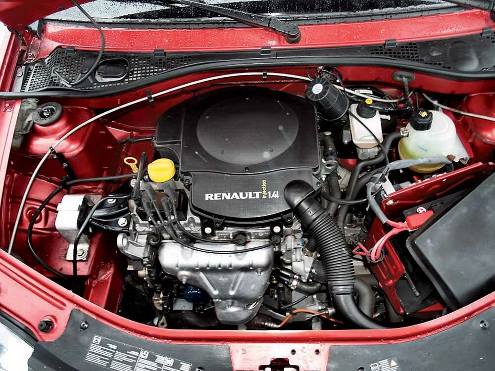 В 1974 году инженеры Peugeot, Renauln и Volvo создали бензиновый двигатель, положивший начало линейке V6 PRV