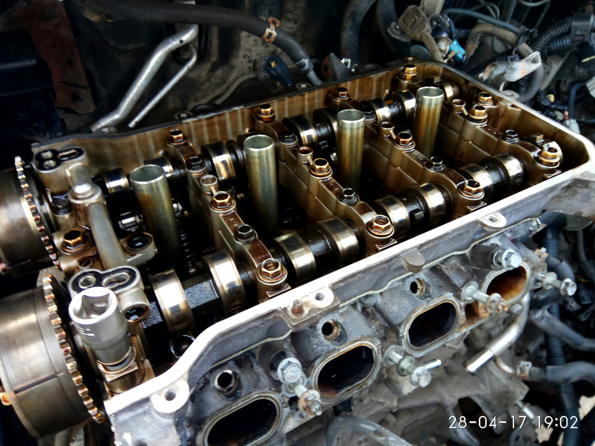 Двигатель toyota 1zr-fe (fae): модификации, характеристики, конструкция
