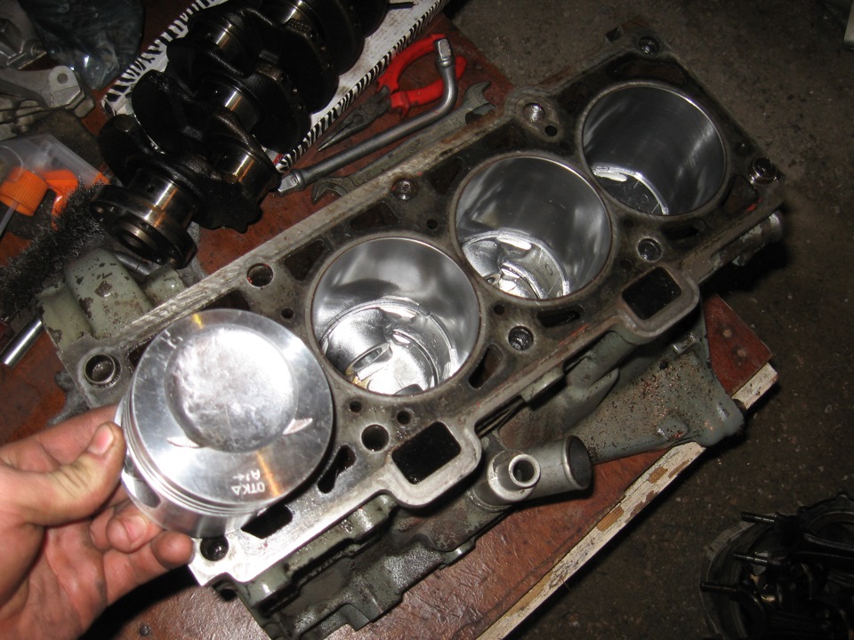 Характеристика и разница двигателей ваз таблица. на каких двигателях гнёт клапана?
