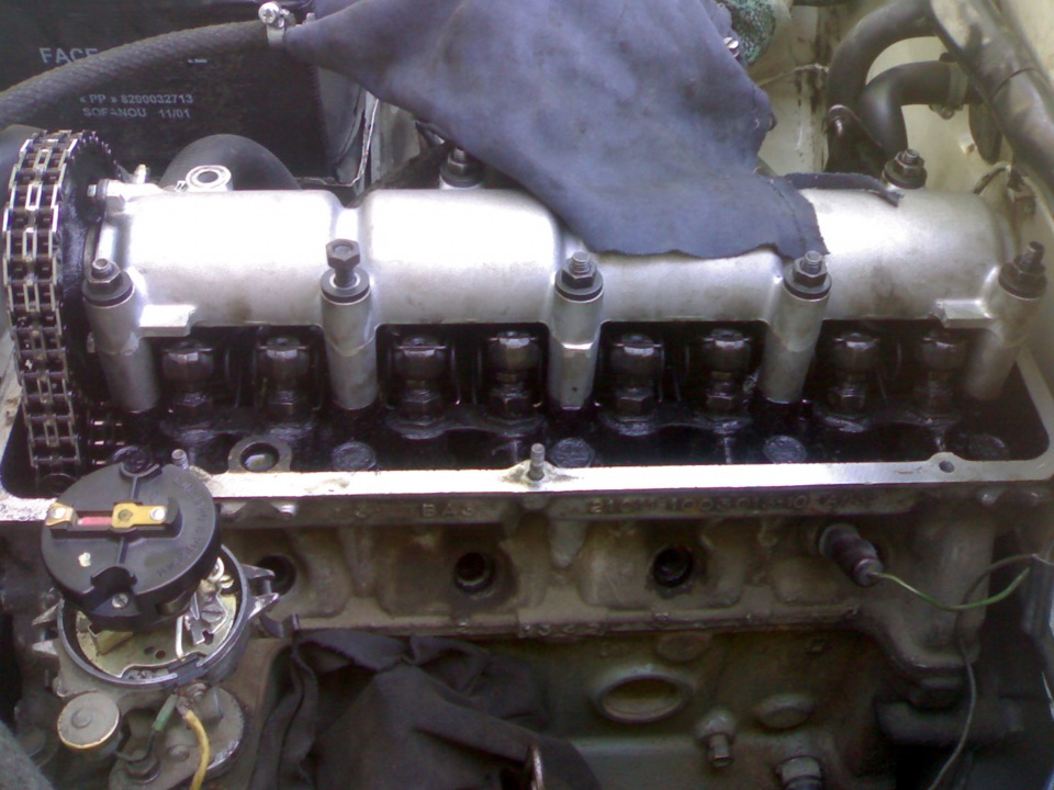 Рено стучит двигатель. Стук клапанов на ВАЗ 2106. Стук клапанов ВАЗ 2107. Тарахтят клапана f3r. 48 Клапанов двигатель.